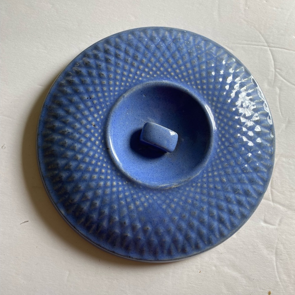 Hull Nuline Quilted Diamond Blue Casserole Lid (Lid Only)